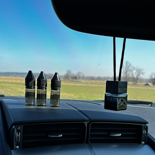 Autoparfum + 3er Pack Nachfüllflaschen